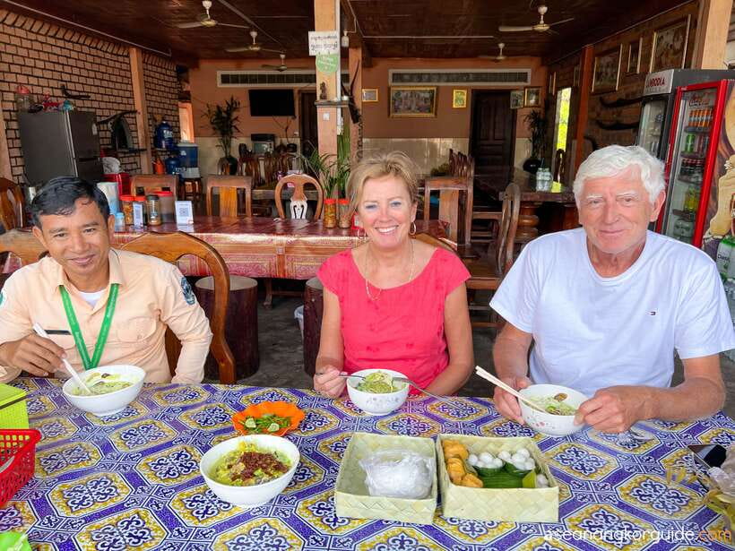 Siem Reap: Angkor Wat Sunrise and Market Tour by Jeep - FAQ