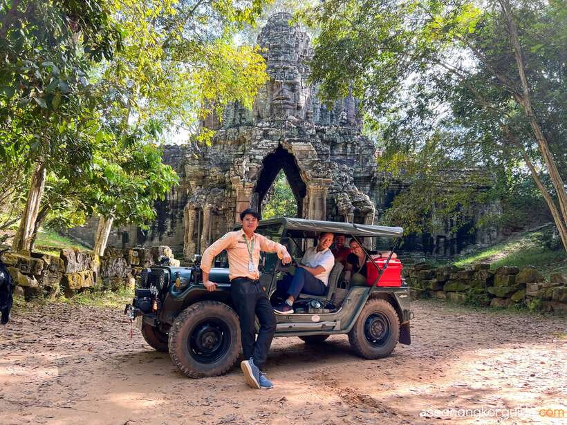 Siem Reap: Angkor Wat Sunrise and Market Tour by Jeep - Sras Srang and the Khmer breakfast break you’ll actually look forward to