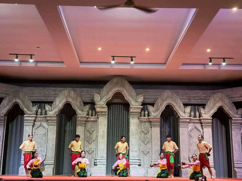 Siem Reap: Apsara Show Including Dinner & Hotel Pickup - Apsara hand gestures, Khmer myths, and a smooth 2.5-hour plan