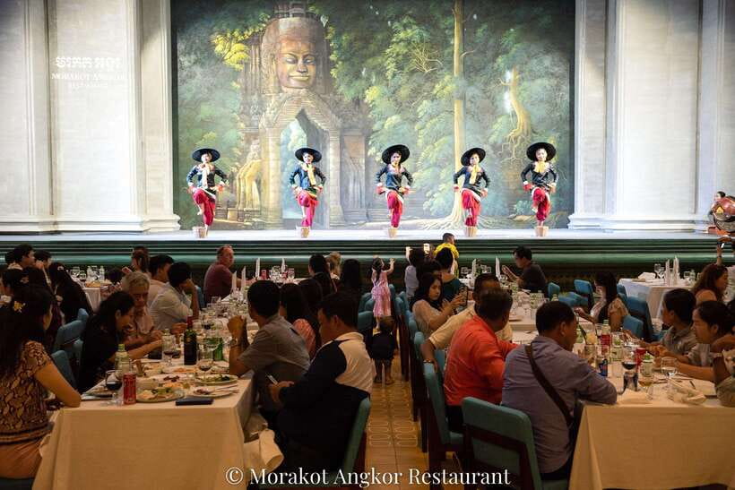 Siem Reap: Apsara Show Including Dinner & Hotel Pickup - The dinner at Amazon Angkor: Khmer classics, buffet choices, and vegetarian comfort