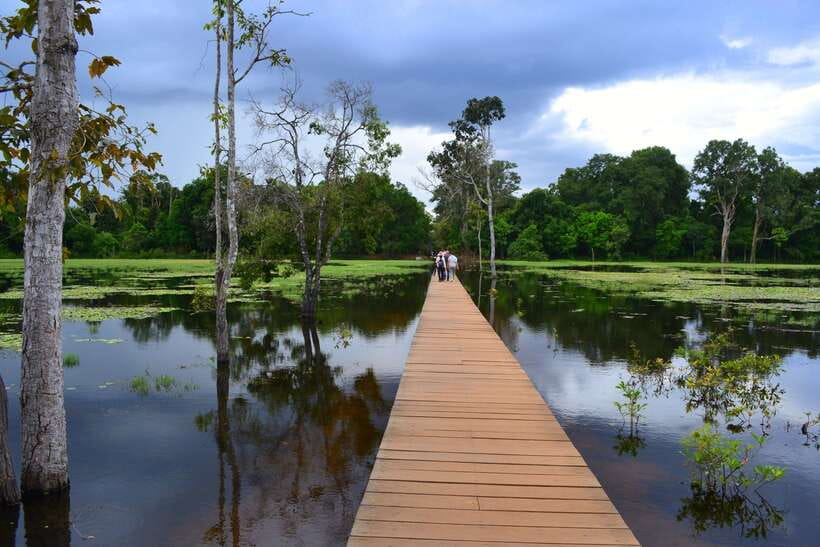 Siem Reap: Banteay Srei and Grand Circuit Heritage Tour - What to bring, and how to dress so the day stays fun