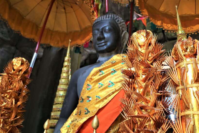 Siem Reap: Banteay Srei and Grand Circuit Heritage Tour - Pre Rup sunset: temple-mountain views with real atmosphere