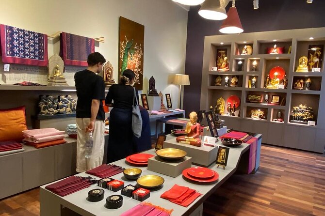 Siem Reap City Tour with War Museum and Killing Field - Psar Chaa (Old Market): your free market stop in the city center