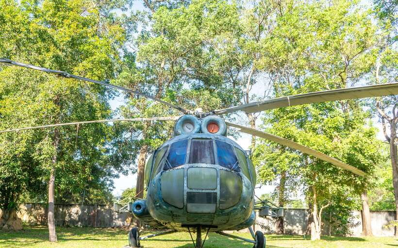 Siem Reap: Countryside Jeep Tour / SUV Car Available - Bamboo Rice Cakes, Snacks, and the Hands-On Food Moment