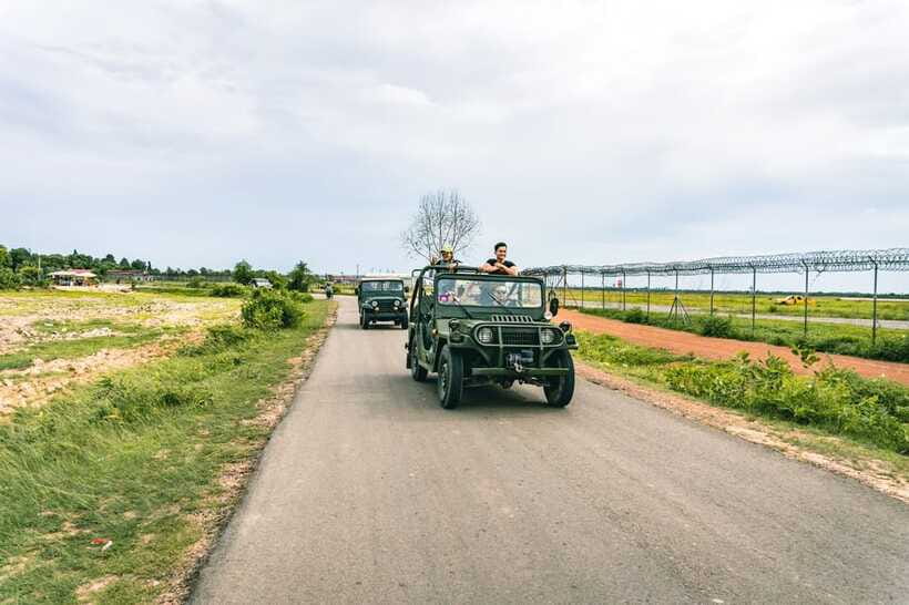 Siem Reap: Countryside Sunset Jeep Tour / SUV Available - Lotus Farm Sunset: Drinks, Snacks, And That Rice-Field Light