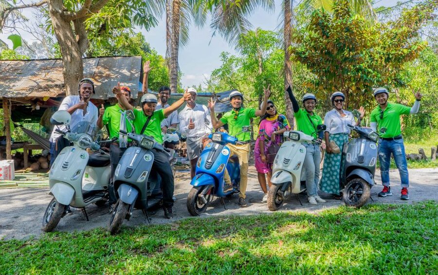 Siem Reap: Countryside Vespa Tour / Tuk Tuk Available - English Guidance That Actually Helps You Understand What You See