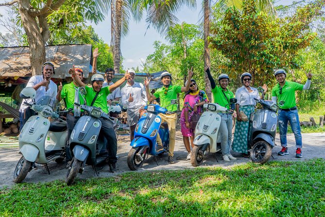 Siem Reap: Countryside Vespa Tour / Tuk Tuk Available - Basket Village Time: Watching Rattan Work Become Real