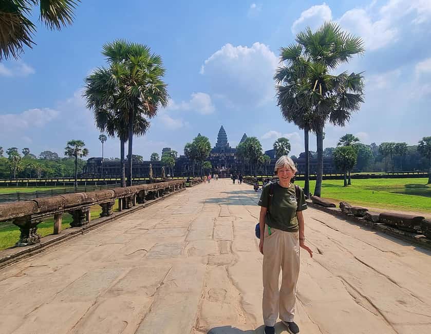 Siem Reap - Discover Angkor Wat by Jeep - Lunch near East Baray: a home-style break that changes the tone