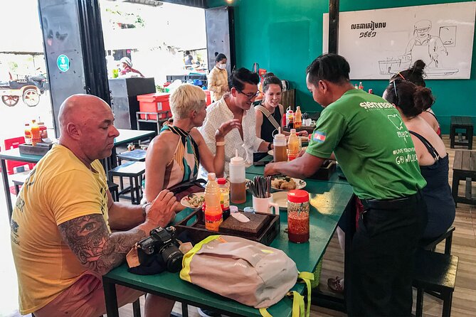 Siem Reap Evening Food Tour - Inclusive 5 stops Local Tastings - Pickup at 5:00 PM, and why the timing is a smart move