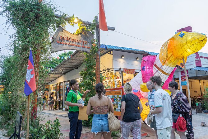 Siem Reap Evening Food Tour - Inclusive 5 stops Local Tastings - Phum Num Banh Chok: spring rolls, tofu, and the snails question