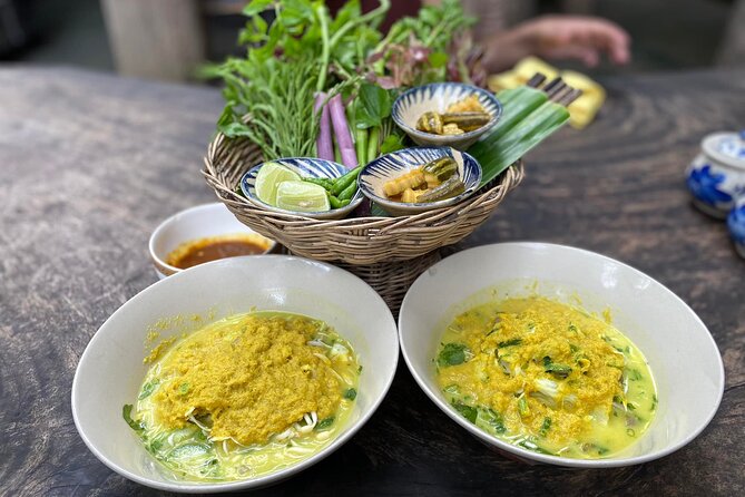 Siem Reap Evening Foodie Vespa Tour / Tuk Tuk Available - Road 60 Field night market: bugs, barbecued chicken, and cold drinks