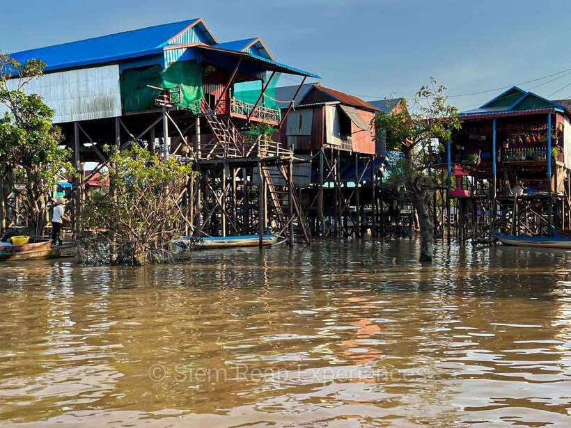 Siem Reap Floating Village Kampong Phluk Sunset with Boat - Floating Restaurant Food and Drinks: Affordable, Not an Afterthought