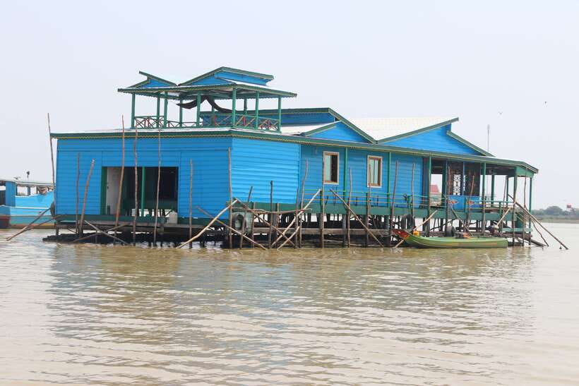 Siem Reap: Floating Village Tour - Queen Tara riverboat refreshments and the calm break