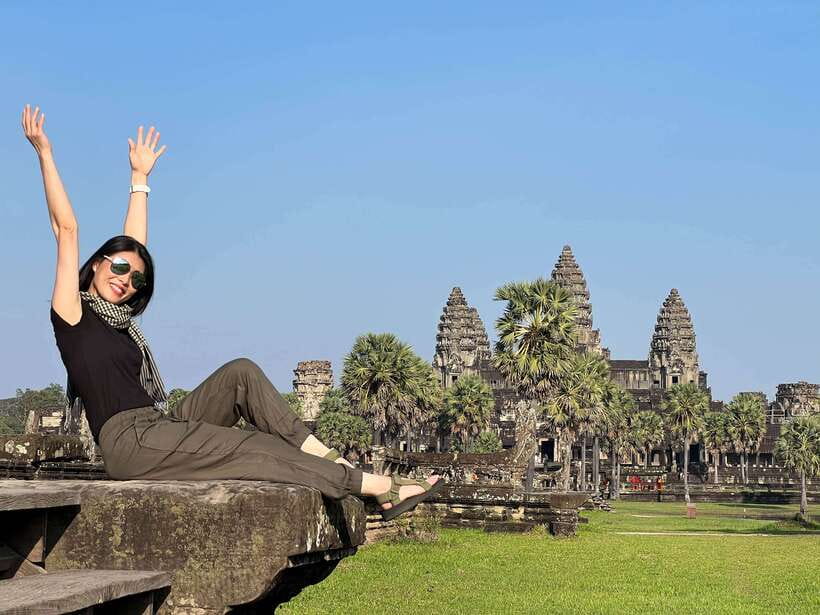 Siem Reap: Full Day Angkor Wat Temple Experience with Sunset - Bayon Temple Faces and the Angkor Thom Royal Complex