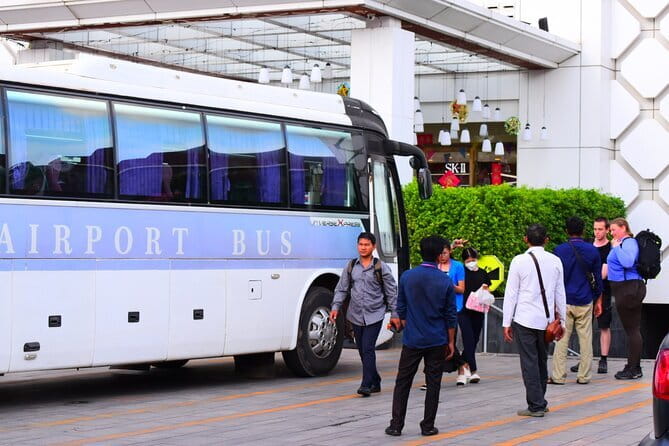 Siem Reap International Airport Shared Shuttle Bus Transfer - Getting to and from SAI: what the route feels like