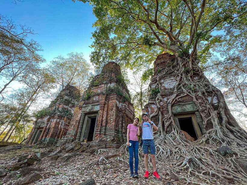 Siem Reap: Koh Ker, Beng Mealea, & Banteay Srei Join-in Tour - The Preah Dak palm cake stop that gives the day a Cambodian pulse