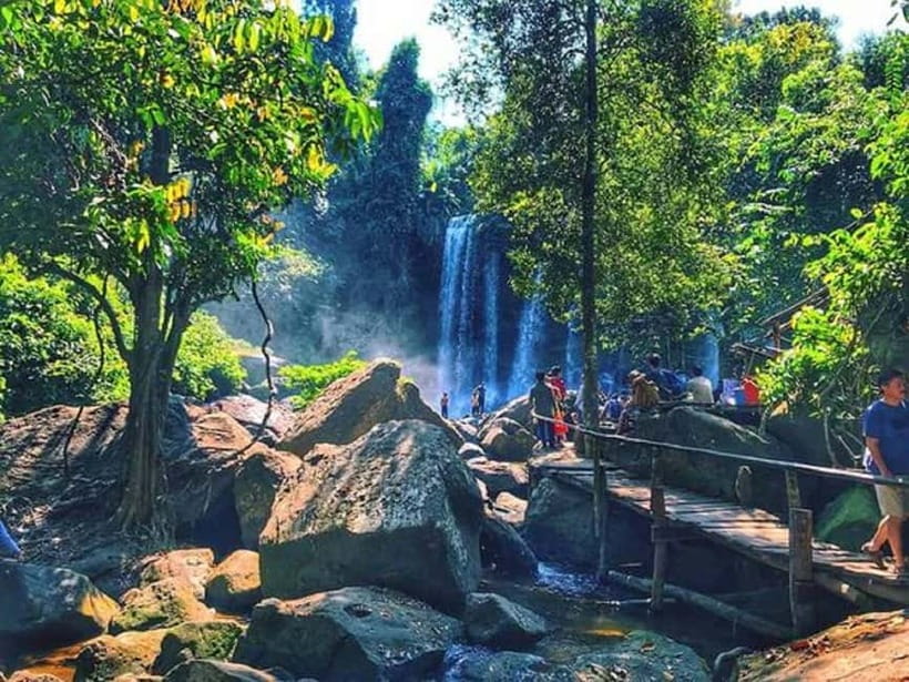 Siem Reap: Kulen Mountain, Beng Mealea, and Kampong Phluk - Kulen waterfall time: your break from temples and carvings