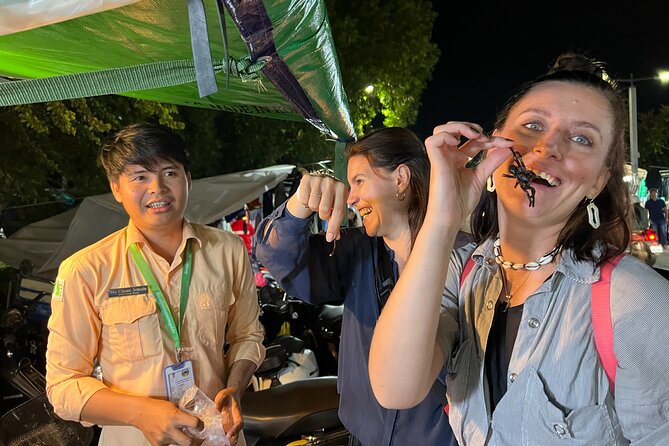 Siem Reap: Local Street Food Experience by Tuk-Tuk - Why this Siem Reap night food tour feels different