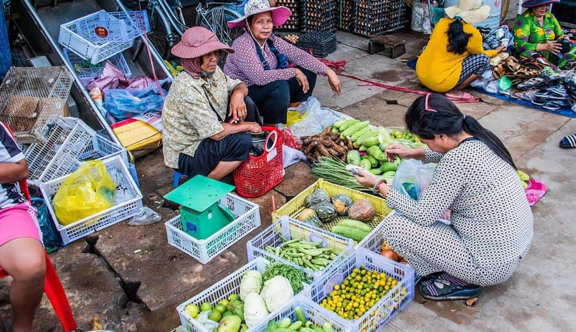 Siem Reap: Morning Cooking Class & Market Tour - Khmer Cooking School in a Village Setting, Outdoor but Not Chaos