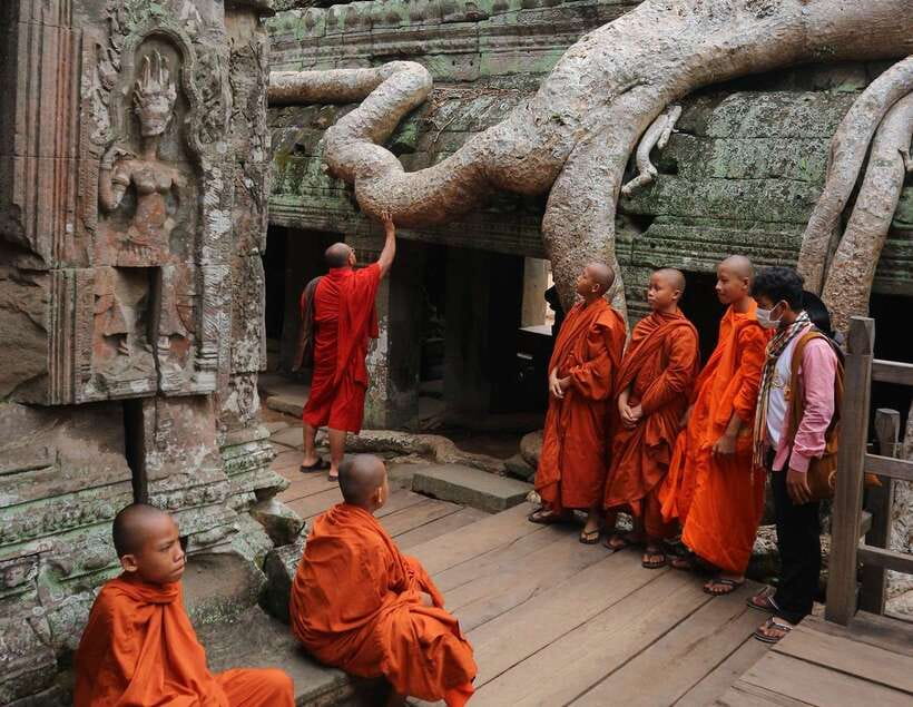 Siem Reap: Personalized Angkor Wat Sunrise/Set by TukTuk/Car - Pickup and tuk-tuk rides: the small logistics that make the day smoother