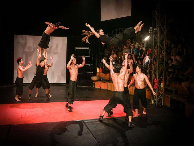 Siem Reap: Phare, Cambodian Circus with Tuk-Tuk Transfers - Who This Night Out Fits Best