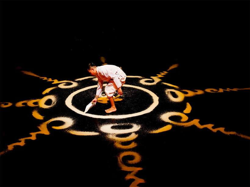 Siem Reap: Phare, Cambodian Circus with Tuk-Tuk Transfers - What Happens in the 1-Hour Show (Drama, Dance, and Circus Skills)
