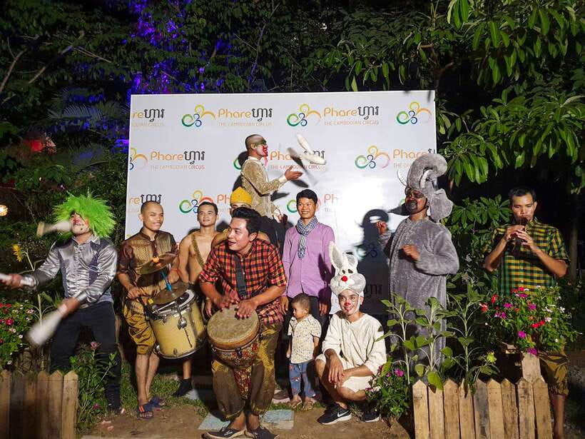 Siem Reap: Phare, the Cambodian Circus Show Tickets - Seats in a small circular arena, how to avoid a frustrating view
