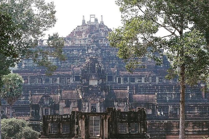 Siem Reap Private Full Day Angkor Wat Tour with Sunset or Sunrise - Lunch around Srah Srang: plan for food and heat