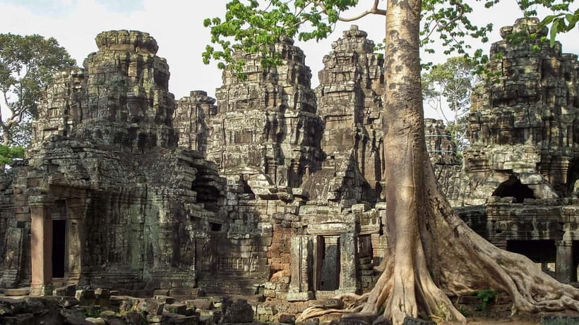 Siem Reap: Private Tour of Angkor Complex - Baphuon and the royal zones, where symbolism beats souvenir stops