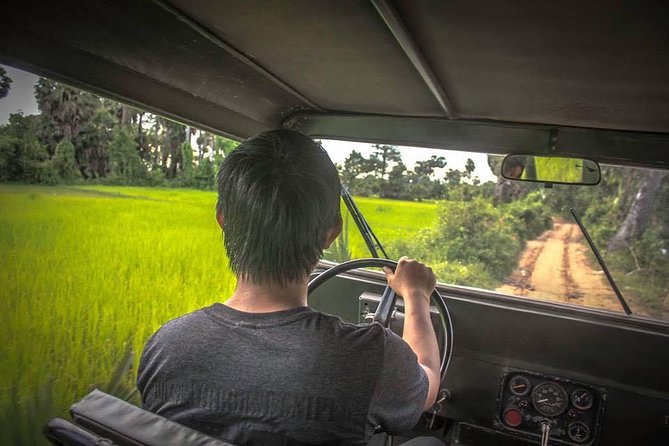 Siem Reap: Silk Farm & Countryside Offbeat Jeep Tour - Getting started: pickup, cold water, and the real meaning of half a day