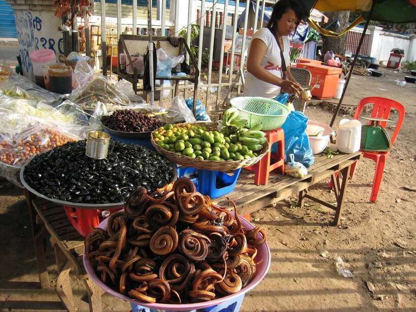 Siem Reap Street Foods Tour by Tuk Tuk with Personal Guide - Food-safety common sense, Cambodia style