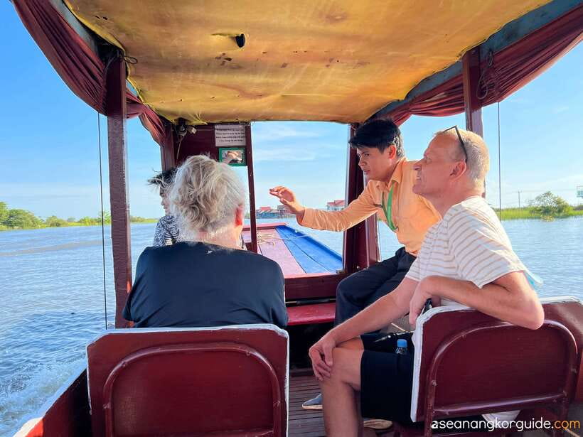 Siem Reap: Tonle Sap and Kampong Phluk Tour with Street Food - Siem Reap Street Food in the Evening: How to Eat Like a Local