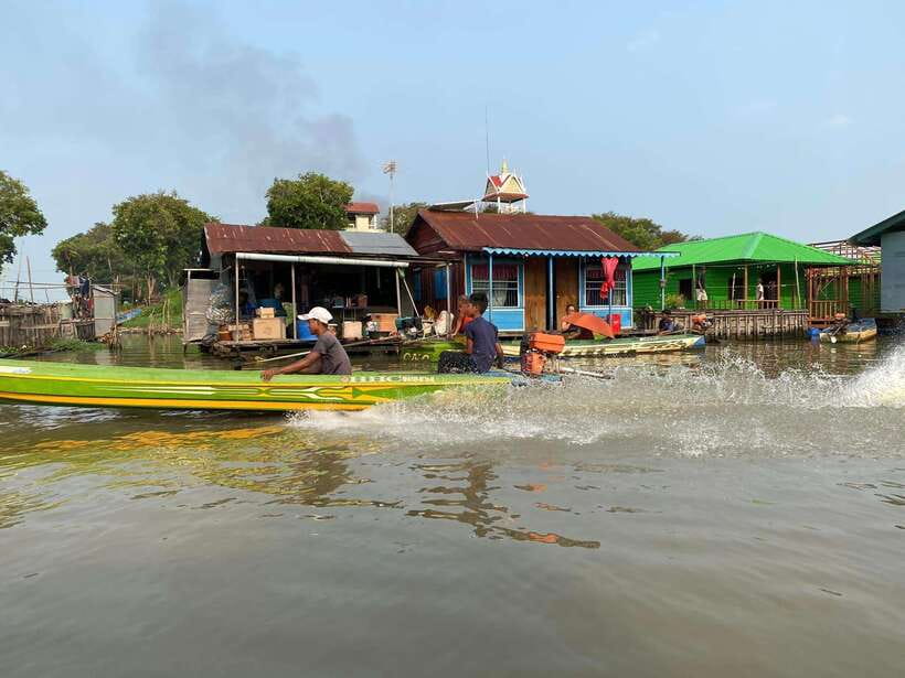 Siem Reap: Tonle Sap, Kampong Phluk & Floating Village Tour - How Tonlé Sap decides what you see that day