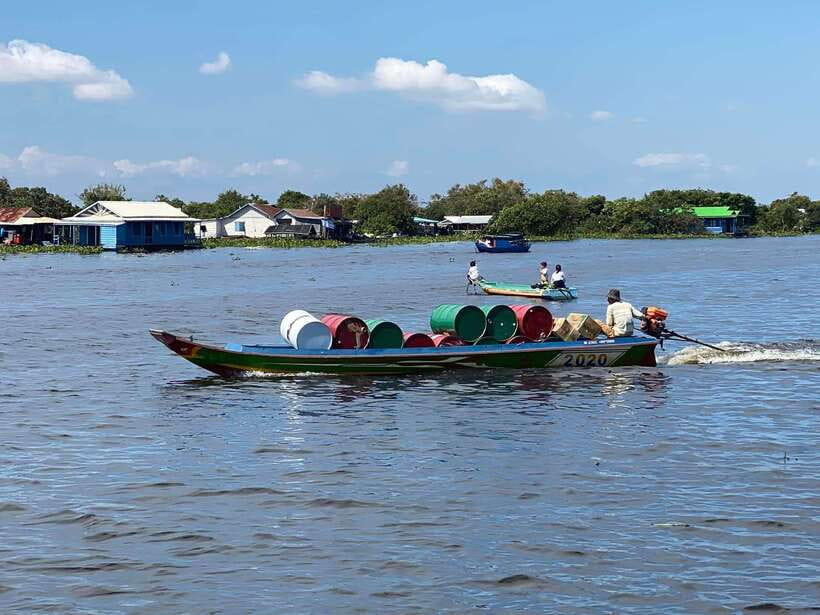 Siem Reap: Tonle Sap, Kampong Phluk & Floating Village Tour - Low water and rough-weather reality checks