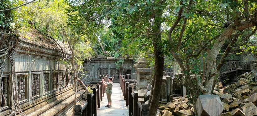 Siem Reap Tour Guide: Angkor Wat Sunrise Tour & Beng Mealea - Pickup, vehicle comfort, and how the day stays organized