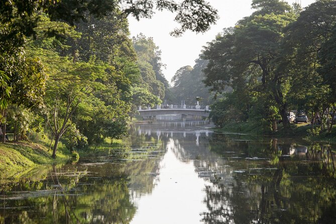 Siem Reap Walking Tour: Landmarks & Hidden Gems - Wat Preah Prom Rath, an active Buddhist pagoda you can observe respectfully