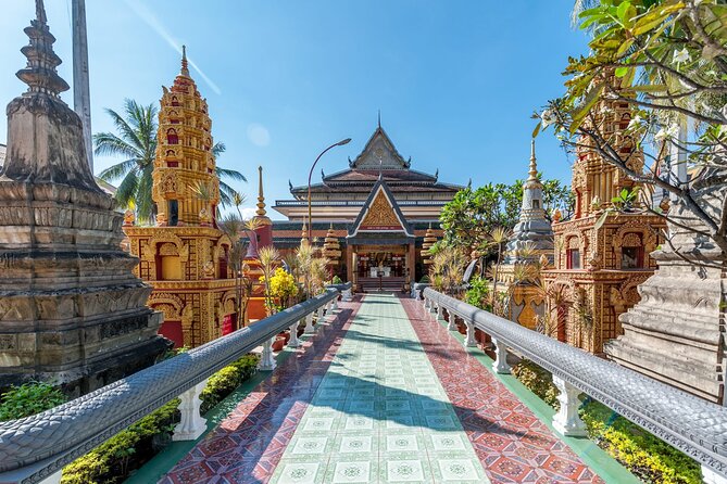 Siem Reap Walking Tour: Landmarks & Hidden Gems - Meet at Hard Rock Cafe Angkor, then slip into Old Market life