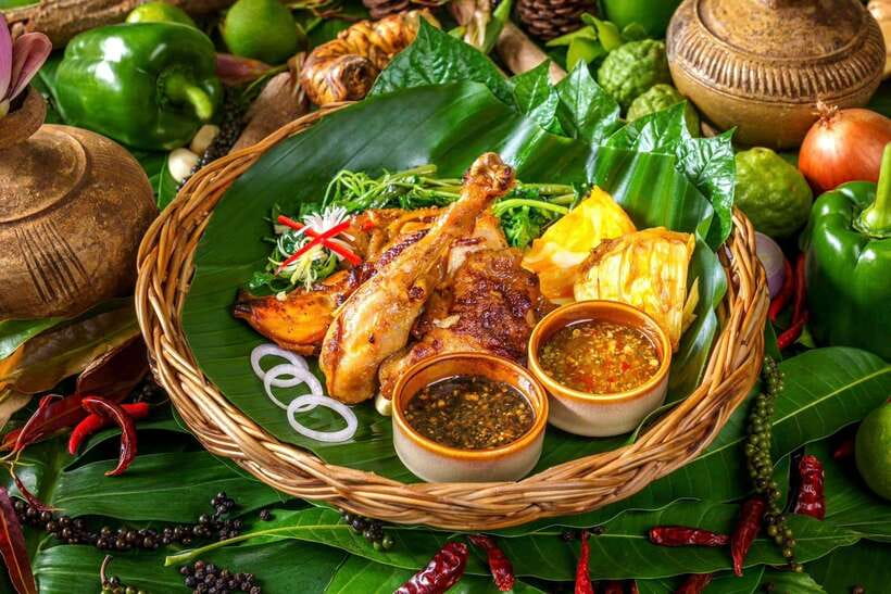 SiemReap Sunset Dinner Riding an Ox-Cart at Rice Paddy Field - Sunset dinner in the rice fields at Chreav, candlelight mood and local flavor