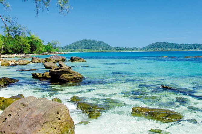 Sihanoukville Airport Taxi (from Airport to Hotel/boat pier) - The Air-Conditioned Ride: What 30 to 59 Minutes Feels Like