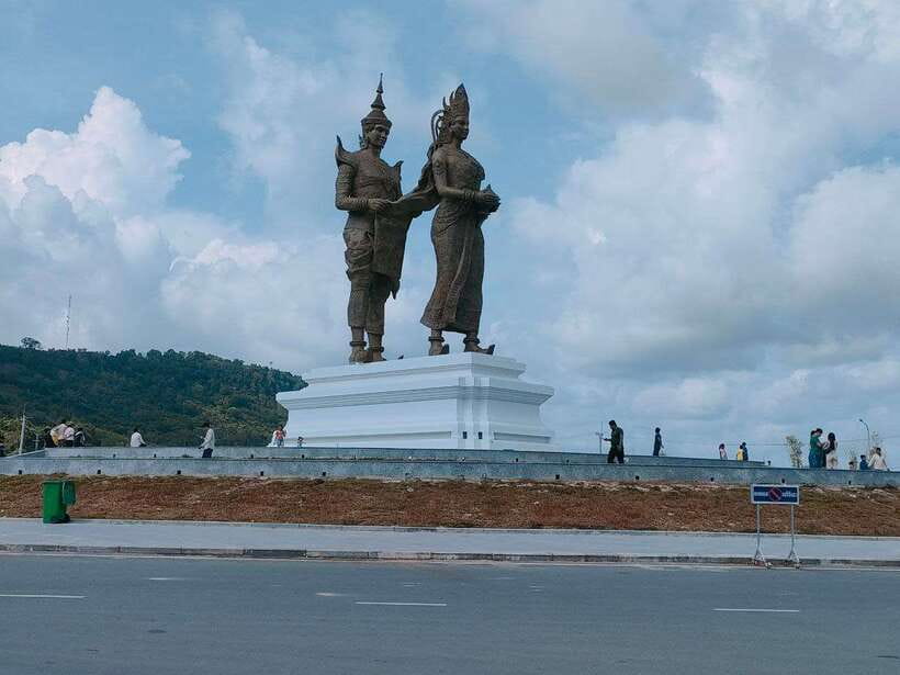 Sihanoukville Full Day City Tour with Transportation & Guide - Why This Sihanoukville Full-Day Route Works on a Port Day