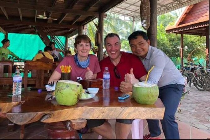 Silk Island Tuk Tuk Tour - Koh Dach pagoda, market, and daily farming life (1 hour)