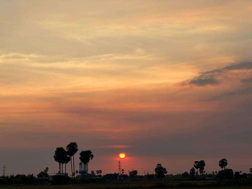 Small Group Countryside Sunset Bike Tours - Sunset Picnic at the Viewpoint, Photos, Snacks, and a Slow Good Mood