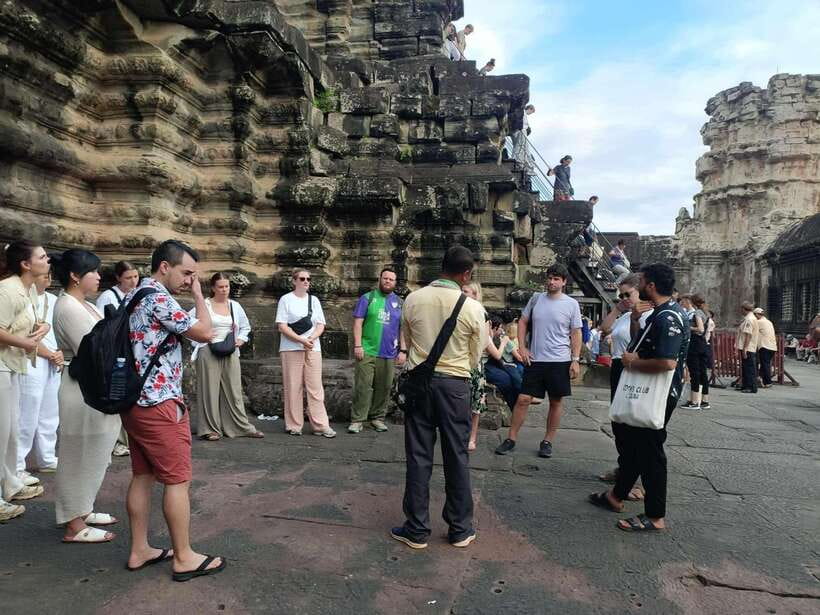 Small-Group Full Day Angkor wat Guide tour with Sun set - Angkor Wat: the moat, the galleries, and the carvings that tell you what you’re seeing