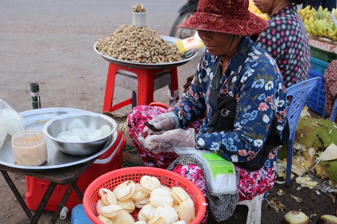 Street Food Tasting Tour including Dinner - Tastings that feel like dinner, not random samples