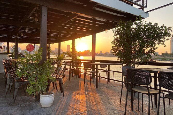 Sunset Cruise with free flow beer, soft drinks & fruit platter - Who This Sunset Mekong Cruise Suits Best