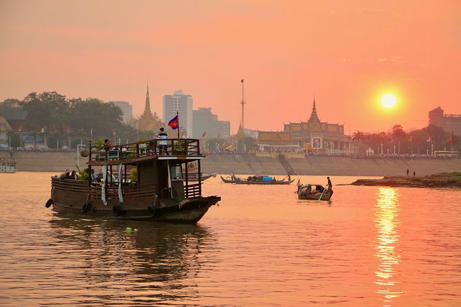 Sunset Cruise with unlimited beer & soft drinks -English speaking guide on board - Key highlights worth planning for