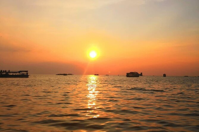 Sunset Dinner and drinks includes a Floating Village cruise tour. - Booking fit: who should go, and who should skip