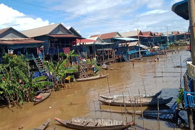 Sunset on Tonle Sap Lake - Cold beer at sunset and how to enjoy it without rushing
