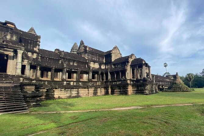 The Magnificent Angkor Wat - A comfort-focused morning into Angkor Wat