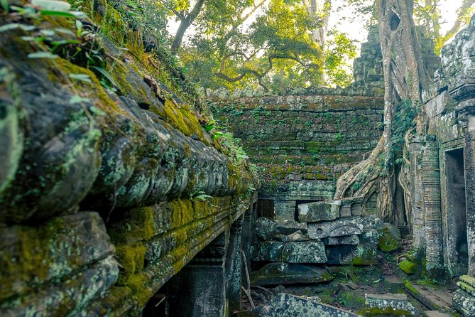 Three-day tour Discovering Siem Reap highlight ,Beng Mealea and Floating Village - Banteay Kdei: finishing Day 1 with a calmer tempo